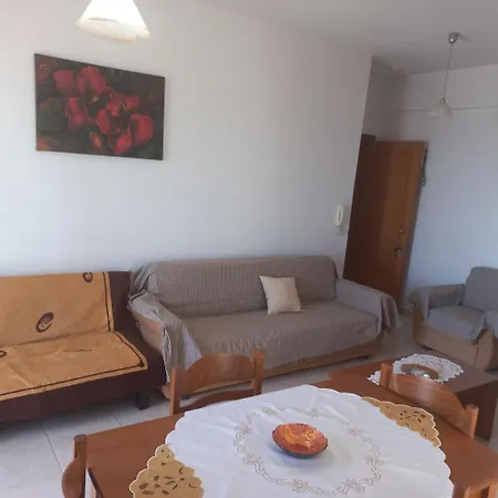 Central Rooms شقة